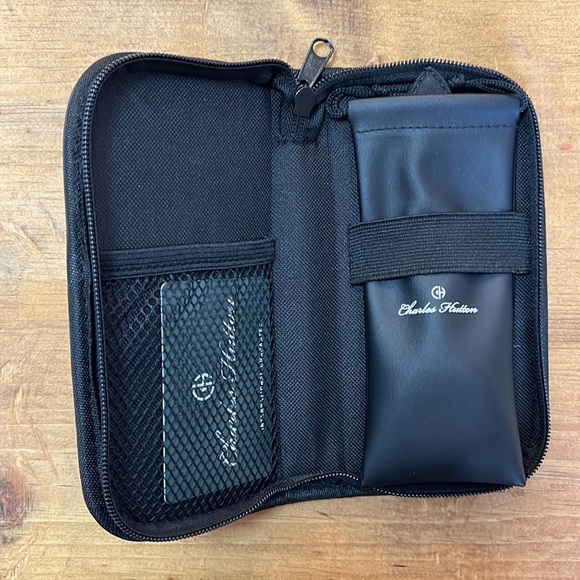 CHARLES HUTTON DEFENDER NL1043A - Picture 10 of 10